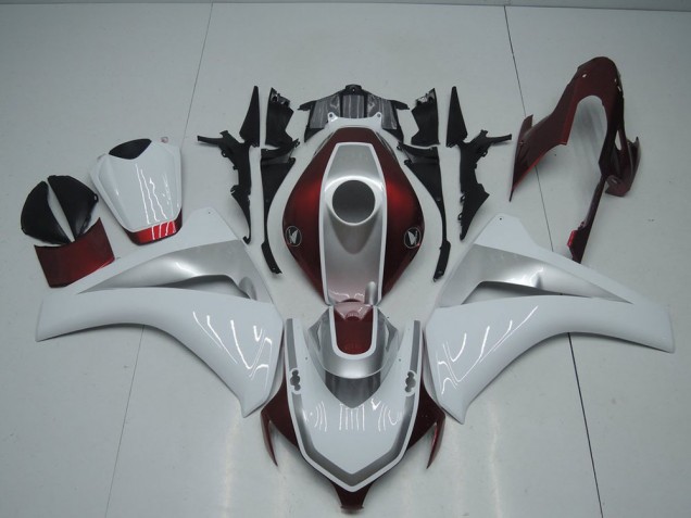 Carénage Moto CBR 1000 RR 2008-2011 - Rouge Blanc et Argent Vente en Gros Carénage Moto CBR 1000 RR 2008-2011 - Rouge Blanc et Argent Vente en Gros